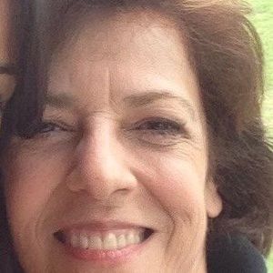 Meet your Posher, Amparo